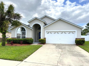 Mickeys Loop - Conservation Views Masters Suites Pool & Hot Tub Privacy Fence BBQ Game RM